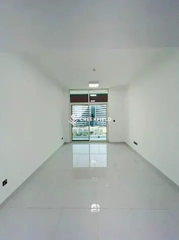 Spacious 1BHK With Balcony Front Of The North Park