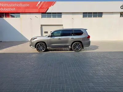 2019 Lexus LX-SERIES photo 5
