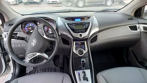 صورة 18 لـ 2012 Hyundai ELANTRA