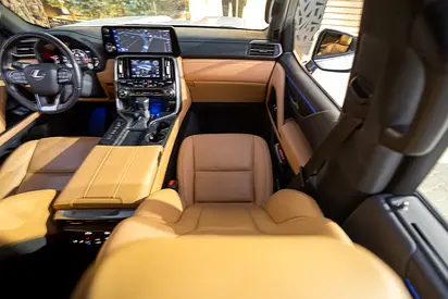 2023 Lexus LX-SERIES photo 14