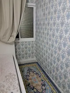 room for 1 lady