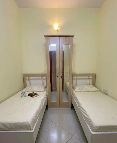 Twin Partition Available for Gents/Ladies – Near IHM Hospital, Dubai Customs & Drydocks Al Raffa