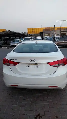 صورة 7 لـ 2012 Hyundai ELANTRA