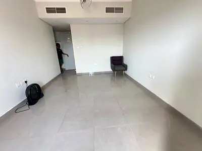 Huge offer 1bhk with balcony and 2 washroom and store room near to city center Al Zahia price 40k