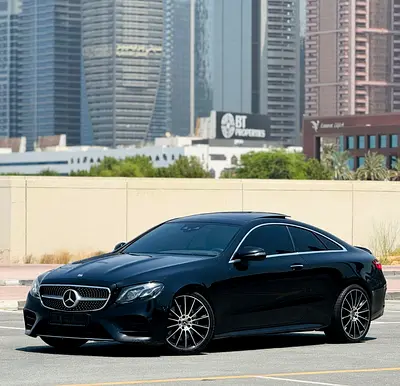 2017 Mercedes-BENZ E-CLASS photo 3