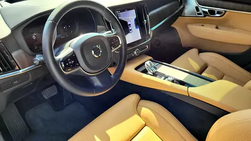 صورة 10 لـ 2023 Volvo S90
