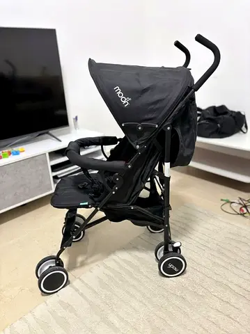 Moon Lightweight Travel Stroller –Umbrella Fold, Multi-Recline, Storage Basket, Compact till 3 years