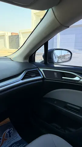 2016 FORD FUSION 照片 14