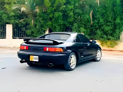 صورة 4 لـ 1993 Toyota MR2