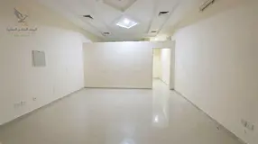 For annual rent in Al Nuaimiya 1 Ajman Spacious studio apartment with a separate kitchen central air