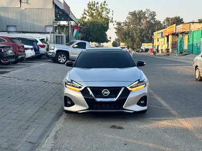 Nissan Maxima SL 2020 full option panoramic sunroof perfect condition
