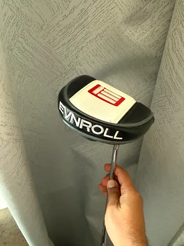 Evnroll ER5 Hatchback mallet putter