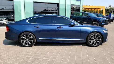 صورة 9 لـ 2023 Volvo S90