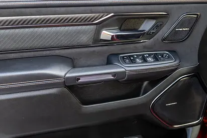 2024 RAM 1500 照片 13