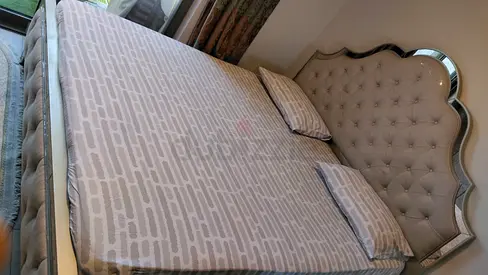 Queen tufted mirrored headboard bed frame with mattress (used)