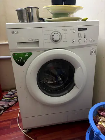 LG Front Load Washing Machine 7 kg, Good Working Condition