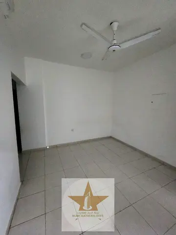 🔥🚨 فرصة استثنائية وسعر لقطة | شقة غرفة وصالة بـ 30 ألف درهم فقط على شارع الشيخ محمد بن زايد مباشرة في مويلح 🚨🔥  السعر ده صعب تلاقيه بالمواصفات دي