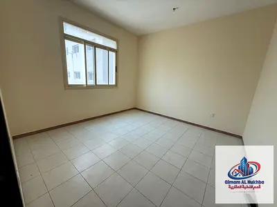 اجمل غرفه وصاله تكييف وغاز مركزي بنايه عائلات قريب من جميع الخدمات