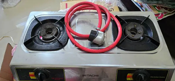 Gas stove