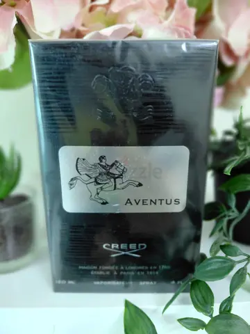 Urgent sell brand new 100%original Creed Aventus perfume