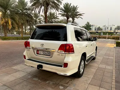 صورة 14 لـ 2014 Toyota LAND CRUISER