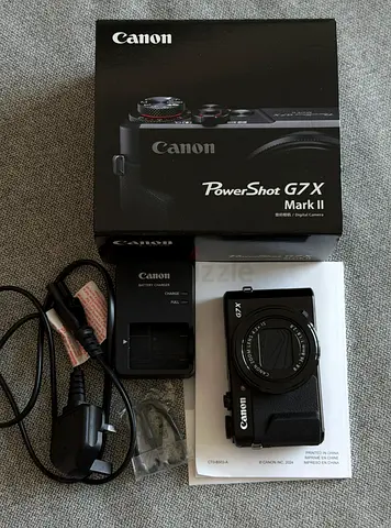 Canon PowerShot G7 X Mark II with Box, Charger and Accessories - Good Condition