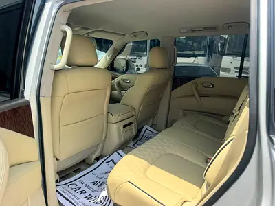 2011 Nissan PATROL 照片 6