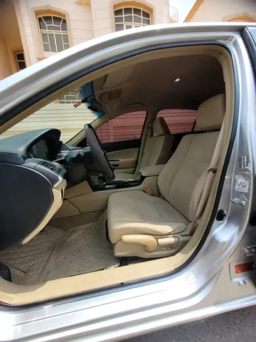 2011 Honda ACCORD 照片 14