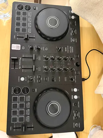 Pioneer DJ  controller
