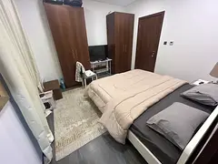 Spacious Luxury Master Bedroom with En-Suite Bathroom For Single Bachelor| Near Mall of the Emirates