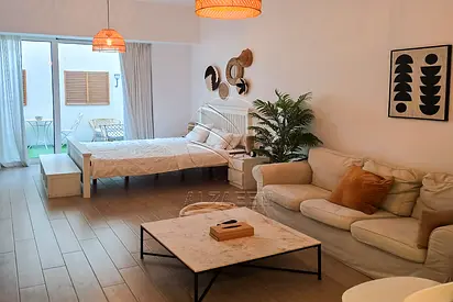 VACANT | Furnished | Bright and Warm Interiors