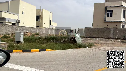 أرض تجارية استثمارية للبيع في الزاهية 1 | موقع مميز كورنر | تصريح أرضي + طابقين (G+2) | تملك حر  الوصف: فرصة استثمارية استثنائية لمطوري العقارات والمس