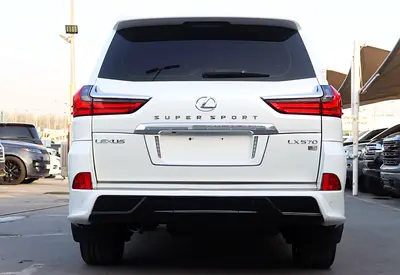 2017 Lexus LX-SERIES photo 5