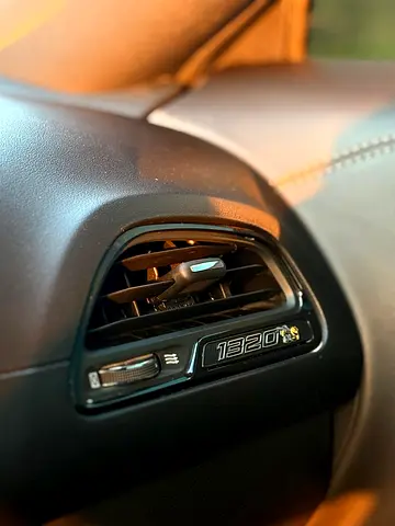 2023 Dodge CHALLENGER — фото 12