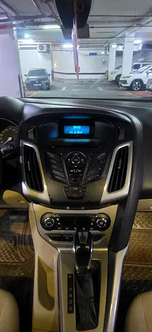 2013 FORD FOCUS 照片 15