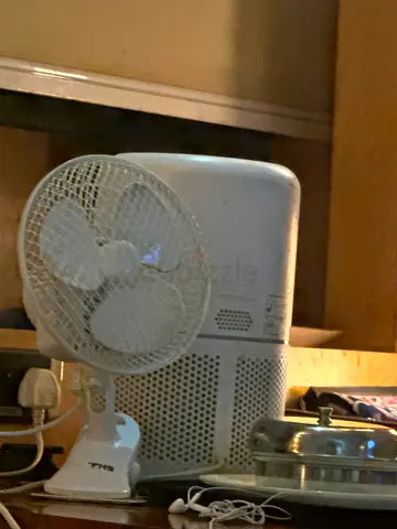 White air purifier with White Table Fan - excellent Condition