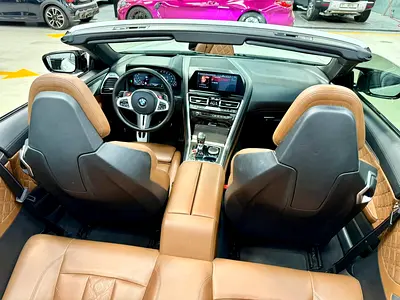 صورة 11 لـ 2020 BMW M8