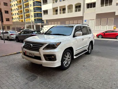 2015 Lexus LX-SERIES photo 5