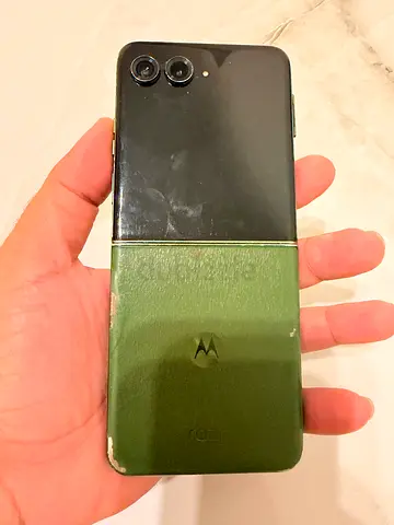 Motorola razr+2024