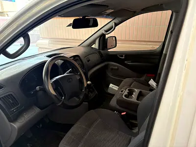 صورة 13 لـ 2008 Hyundai H1