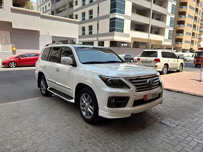 2015 Lexus LX-SERIES photo 7