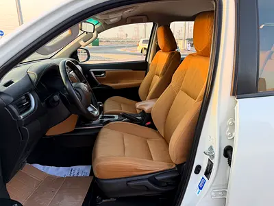 صورة 9 لـ 2023 Toyota FORTUNER