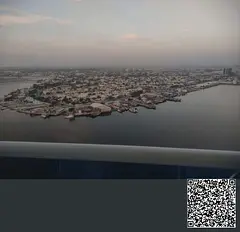 2-Bedroom Apartment with Creek and Sea View in oasis Tower