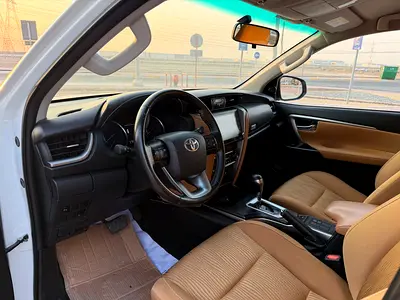 صورة 10 لـ 2023 Toyota FORTUNER
