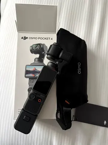 DJI Osmo Pocket 4 - standard combo