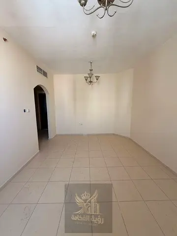 شقة للإيجار السنوي في القليعة