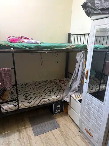 BED SPACE AVAILABLE FOR RENT