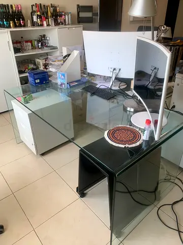 Clear Bent Glass Desk - Minimalist Acrylic/Glass Workstation