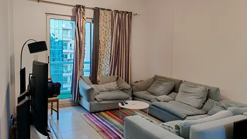 Corner Unit | Spacious 1BR | Balcony | Prime Business Bay