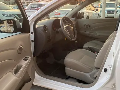 2023 Nissan SUNNY 照片 14